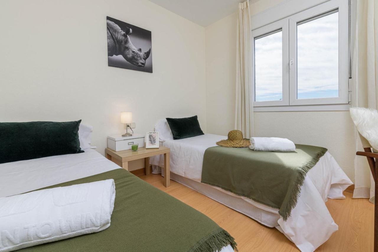 Wintowinrentals 1St Linea De Playa Vista Al Mar Y Piscina La Cala Del Moral ภายนอก รูปภาพ